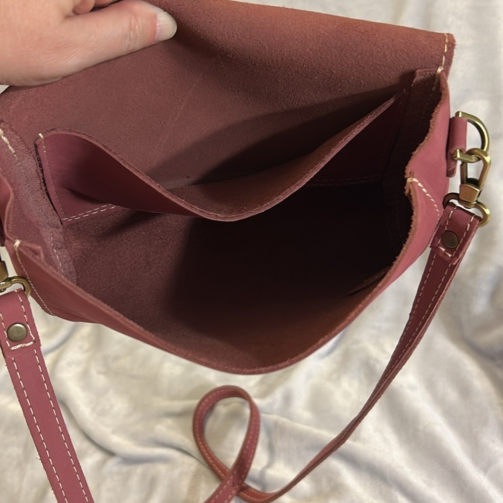 PORTLAND LEATHER Women's Wine Colored Crossbody Bag - Picture 11 of 11